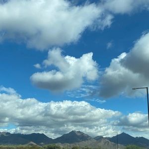 Meet your Posher, Niki